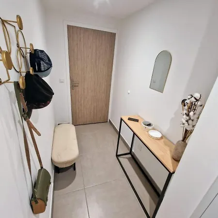 T3 Spacieux, Proche Du Et Du Grand Port Avec Garage Apartment *